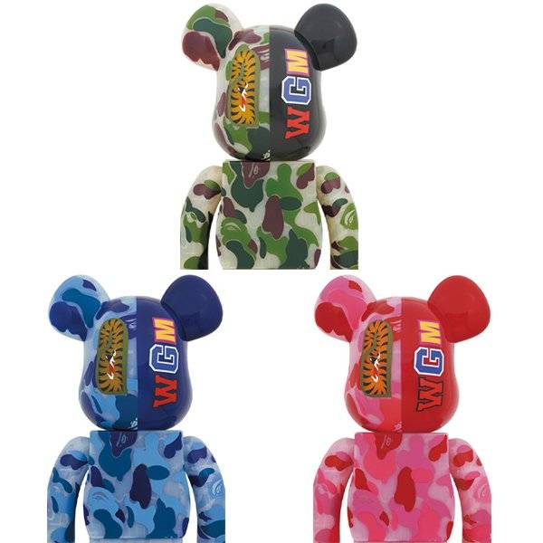 A BATHING APE - BE@RBRICK CLEAR ABC CAMO SHARK 1000％ Medicom Toy BE@RBRICK Bape ABC Camo Shark Clear 1000% Pink
