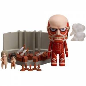 Attack on Titan / Shingeki no Kyojin - Colossal Titan & Attack on Titan Playset [Nendoroid 360]