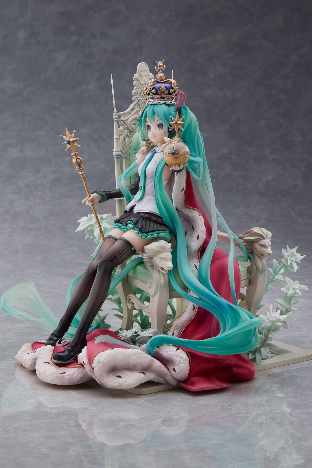 Hatsune Miku PVC Statue 1/7 39's Special Day Ver. 24 cm