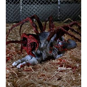 Deluxe Ultimate 7 Inch Action Figure: The Thing - Object X Dog [Neca]