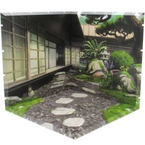 Dioramansion 200: Courtyard [PLM]