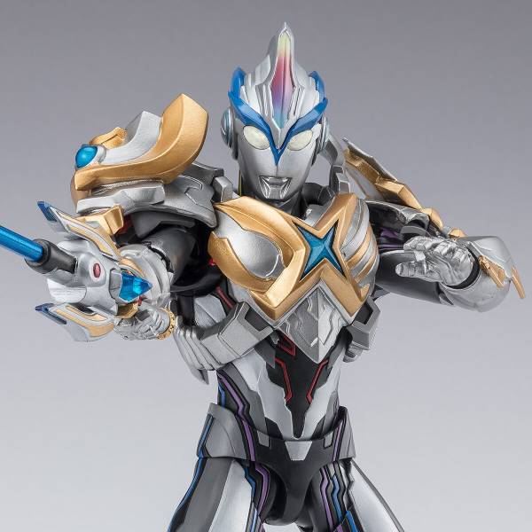 S.H.FIGUARTS: Ultraman X - Beta Spark Armor & Hybrid Armor Option