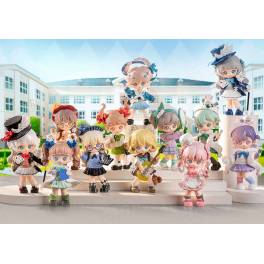 TEENNAR Series: High School Club - Trading Figures 8Pack box