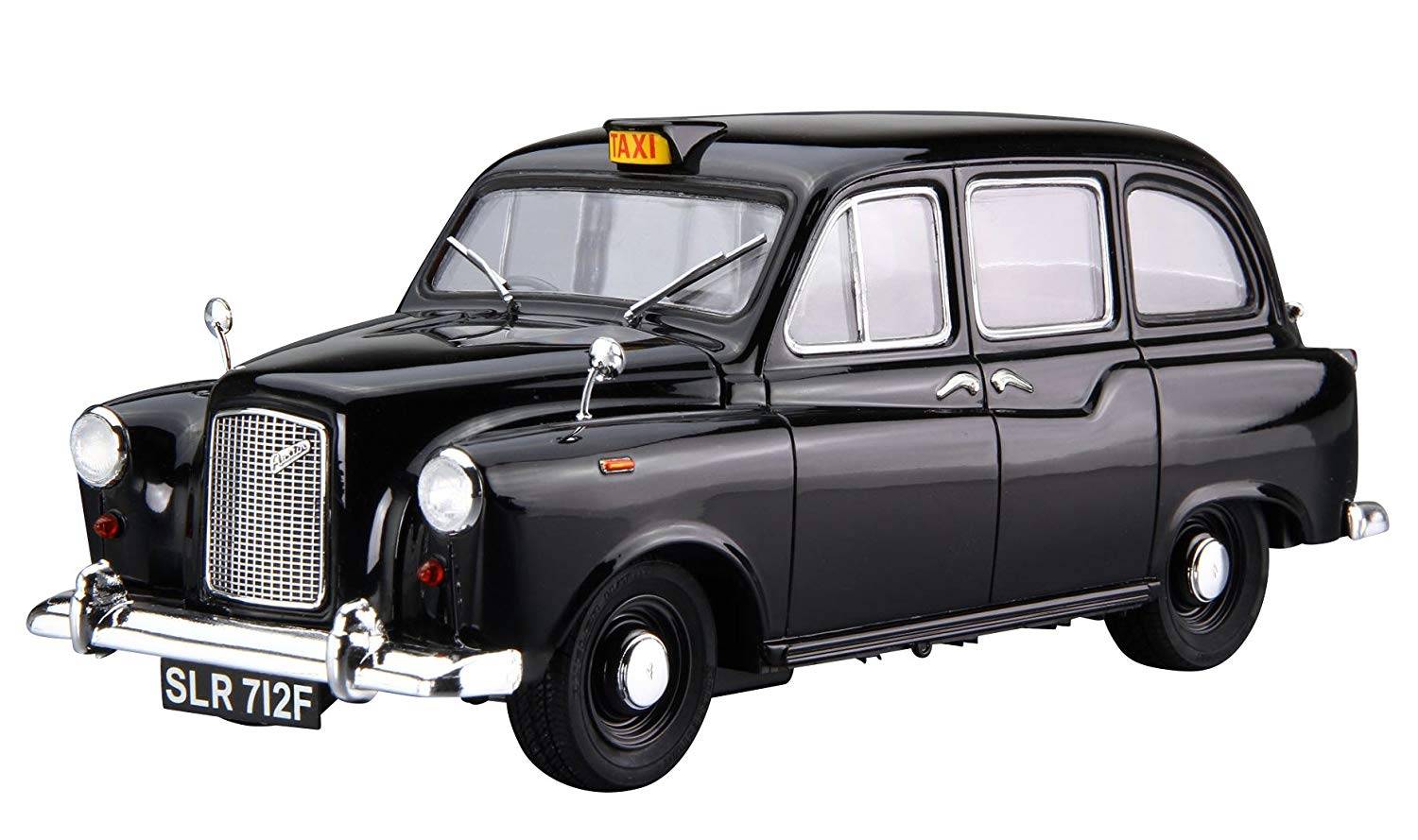 Model Car: 1/24 1968 FX-4 London Taxi (Plastic Model Reissue) [Aoshima]