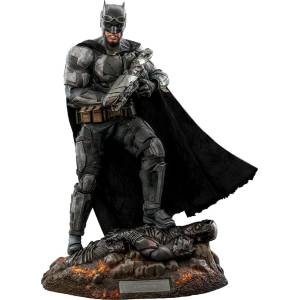TV Masterpiece: Batman 1/6 - Tactical Batsuit Edition [Hot Toys]