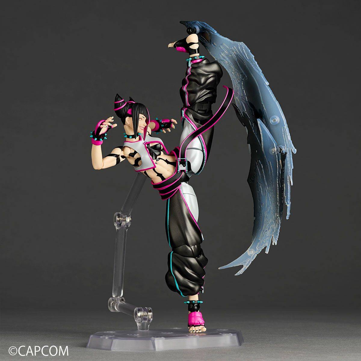 Amazing Yamaguchi/ Revoltech: Street Fighter 6 - Han Juri (Limited