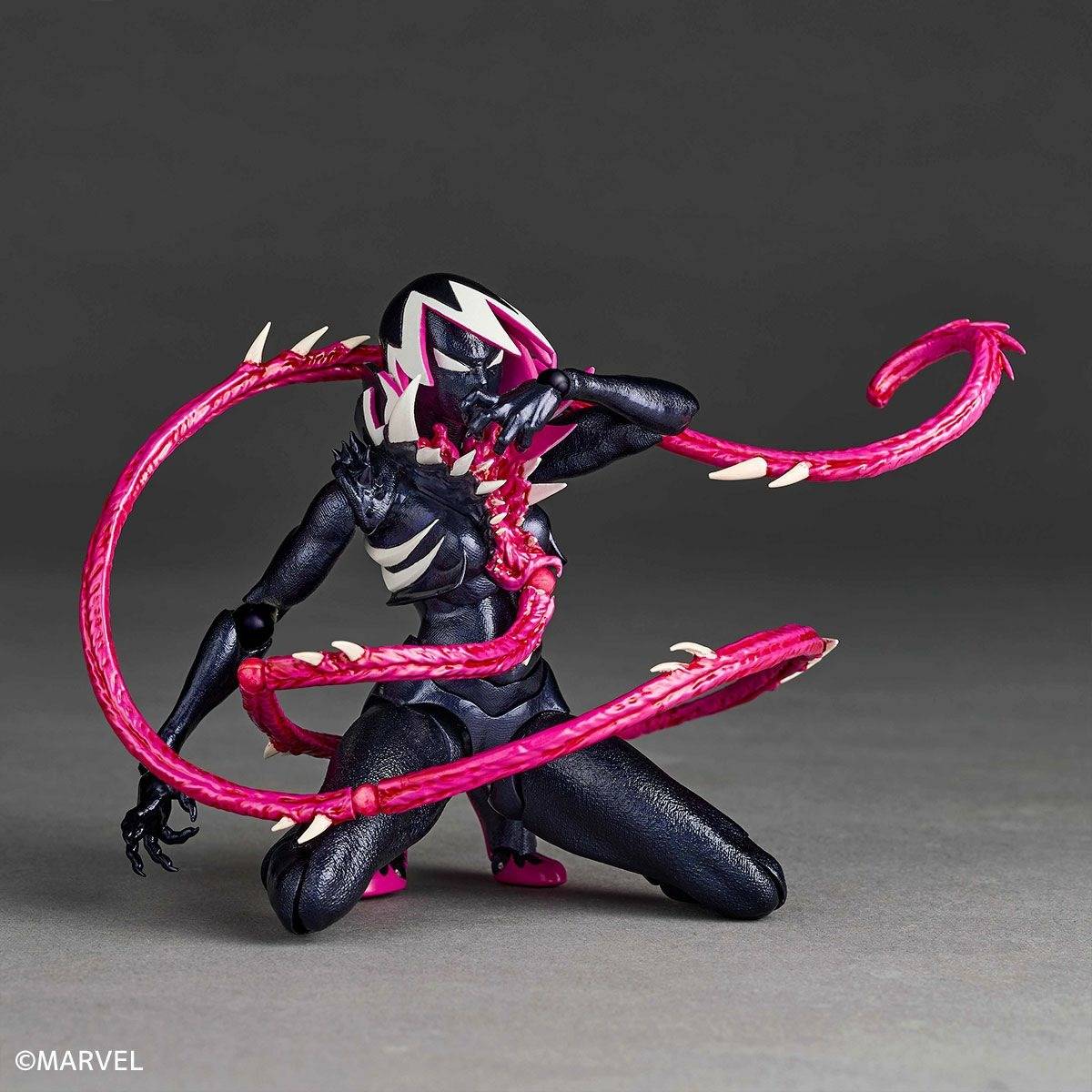 Amazing Yamaguchi / Revoltech: Spider-Gwen - Gwenom (Limited