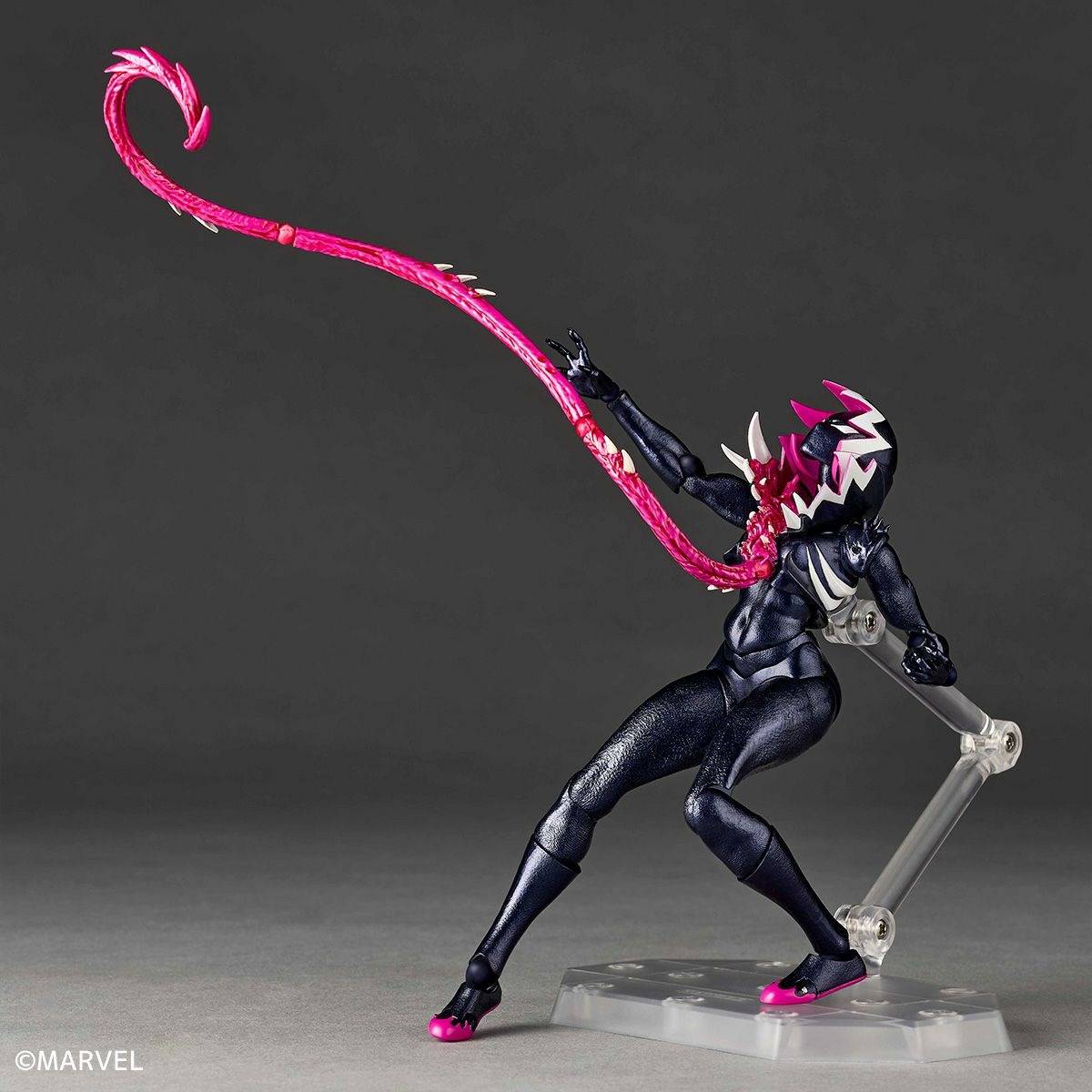 Amazing Yamaguchi / Revoltech: Spider-Gwen - Gwenom (Limited