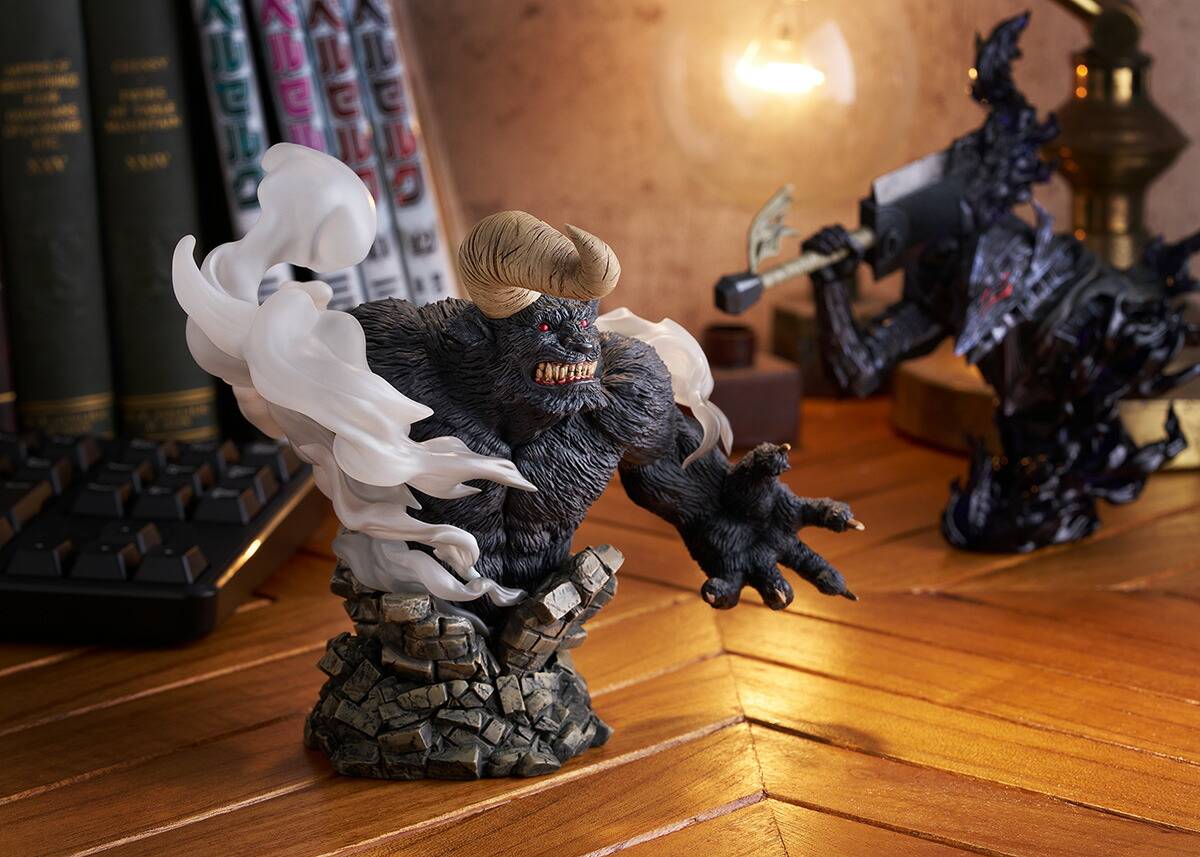 Berserk: Berserk Volume 43 Special Edition with Zodd Bust