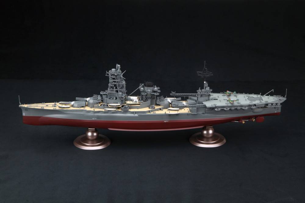 1/350 Ship Series 12EX-1: Imperial Japanese Navy Battleship Hyuga (w/ Imperial Navy Crew Figures) (Plastic Model) [Fujimi]