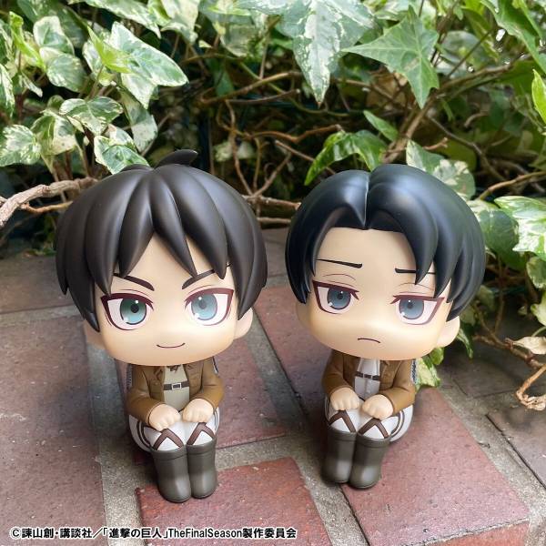 Look Up: Attack on Titan - Eren Yeager & Levi Ackerman