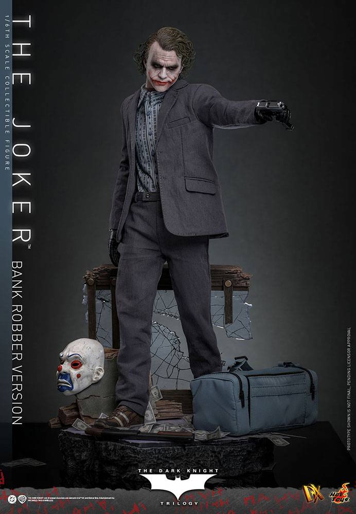 Movie Masterpiece: The Dark Knight Trilogy: Joker 1/6 (DX Bank
