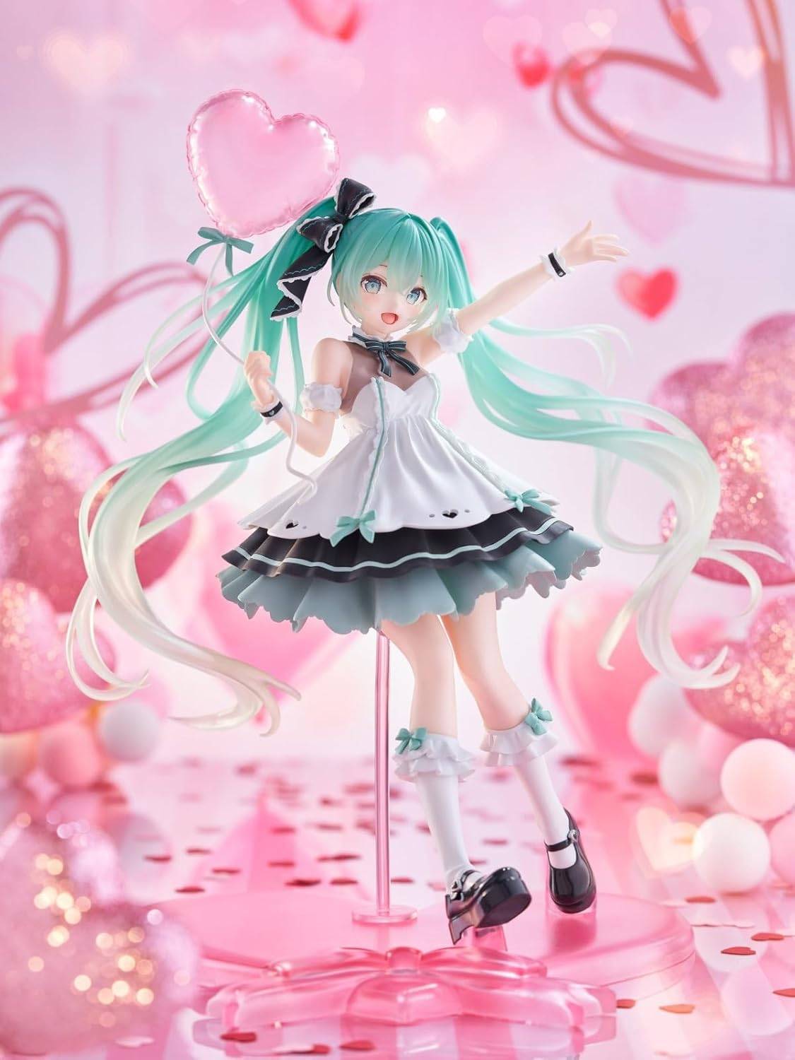AMP+ Figure: Hatsune Miku Birthday 2025 (Party Ver.) [Taito]