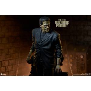 Premium Format Figure: Universal Monsters - Frankenstein (Fully Sculpted) [Hot Toys / Sideshow]