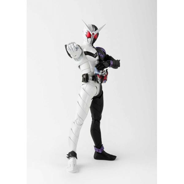 Kamen Rider W Fang Joker [SH Figuarts] - Nin-Nin-Game.com