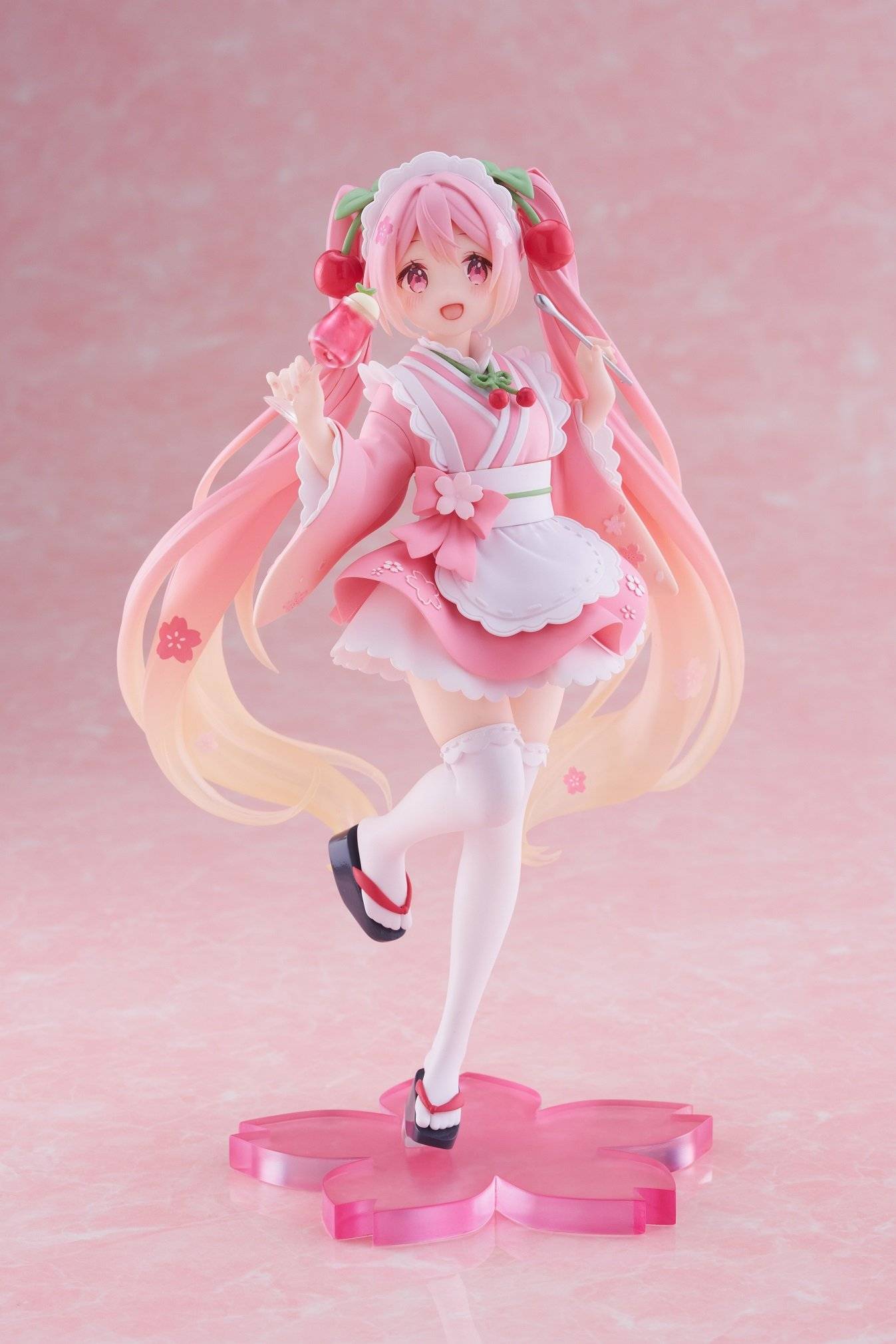 Hatsune Miku: Sakura Miku - Japanese Cafe Ver. Coreful Figure (Reissue) [Taito]