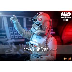 Star Wars The Mandalorian and Grogu: Imperial Remnant AT-AT Driver 1/6 - Movie Masterpiece [Hot Toys]