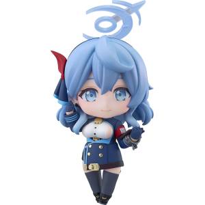 Blue Archive - Nendoroid Ako Amau tampak samping dengan wajah cengengesan