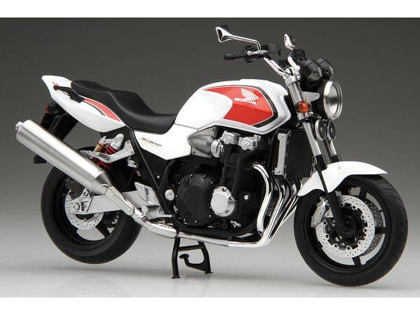 Honda CB1300 Super Four 1/12: Plastic Model (BIKE17) [Fujimi]